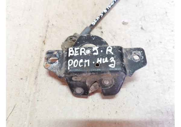 Замок нижній задньої лівої/правої розпашної дверки Citroen Berlingo, Peugeot Partner, 8726C7